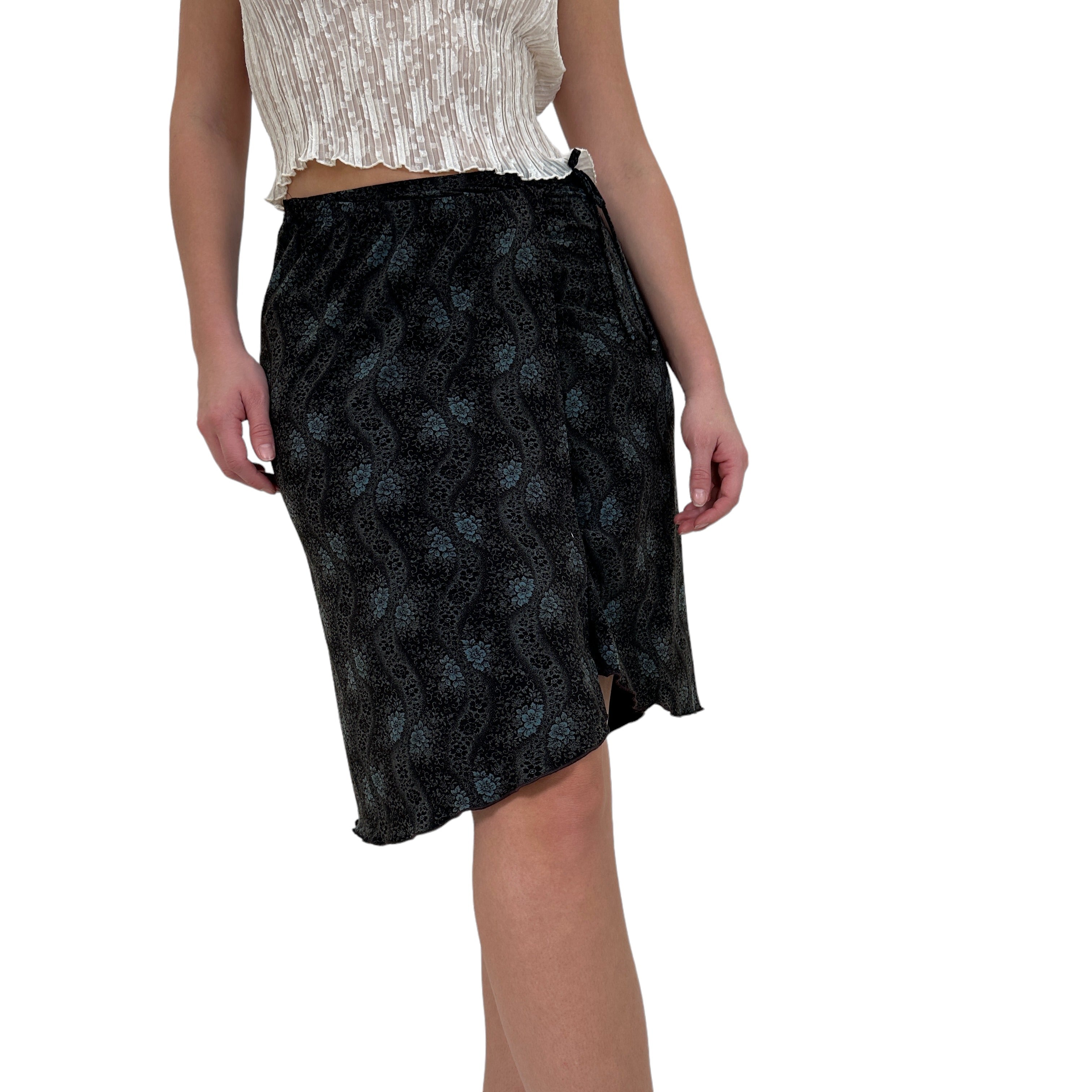 Y2k Vintage Black Floral Wrap Skirt [L]