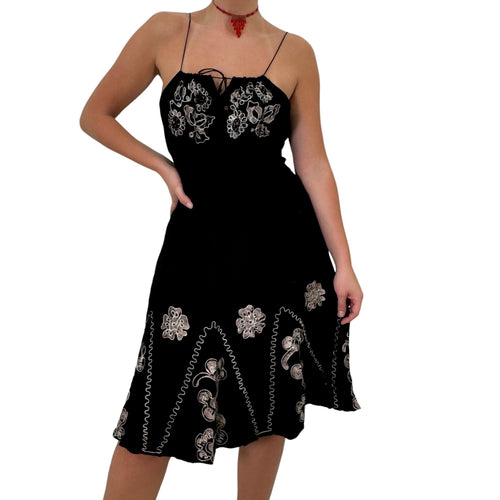 Y2k Vintage Black + White Embroidered Floral Midi Dress [M]