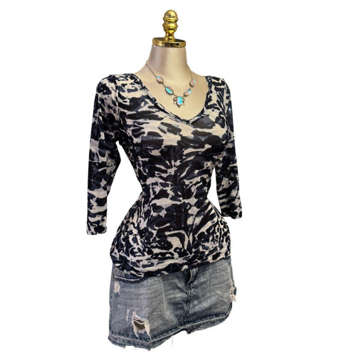 Y2K Vintage Navy Blue White Artsy Artwork Top