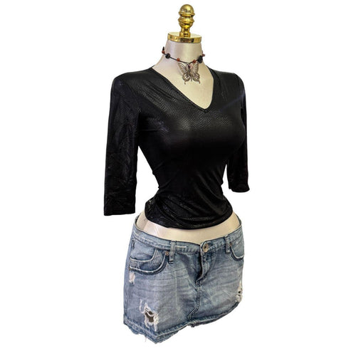 90s Vintage Black Shiny Snake Skin Top [S]